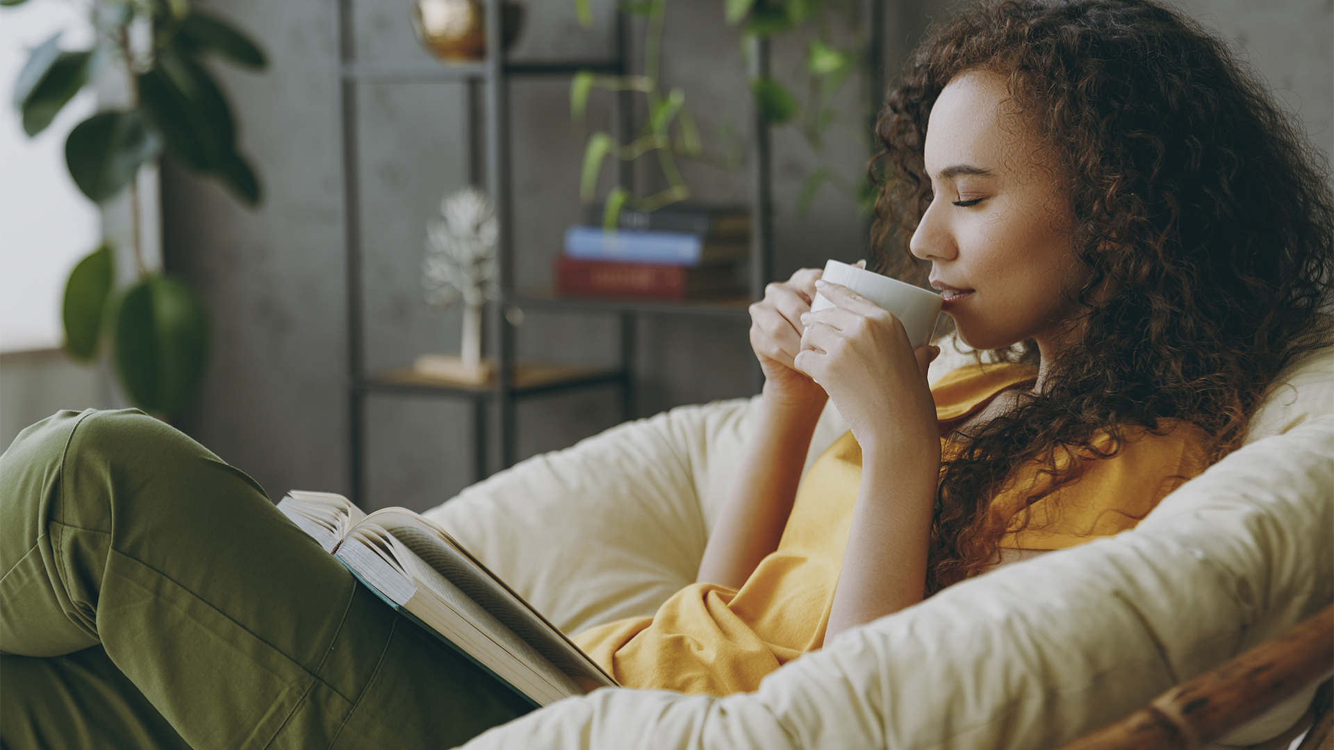 Café Reviver — Mockup